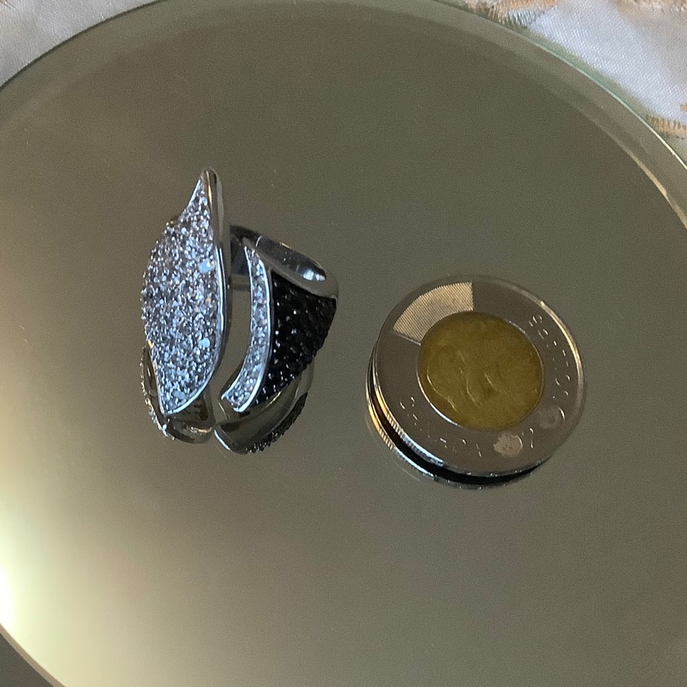 Black & White Sterling Silver Estate Ring